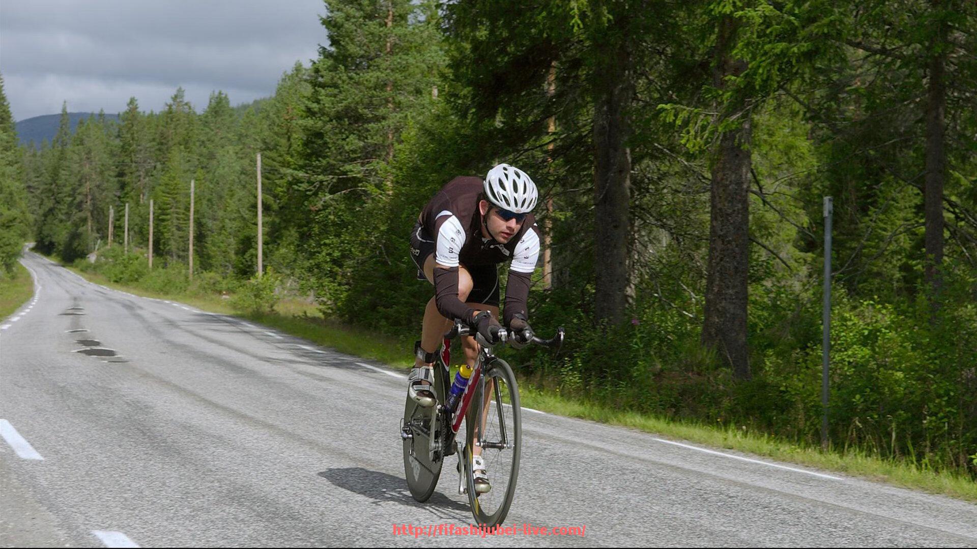 世俱杯直播-火箭队对阵小牛录像回放及战术演变解析